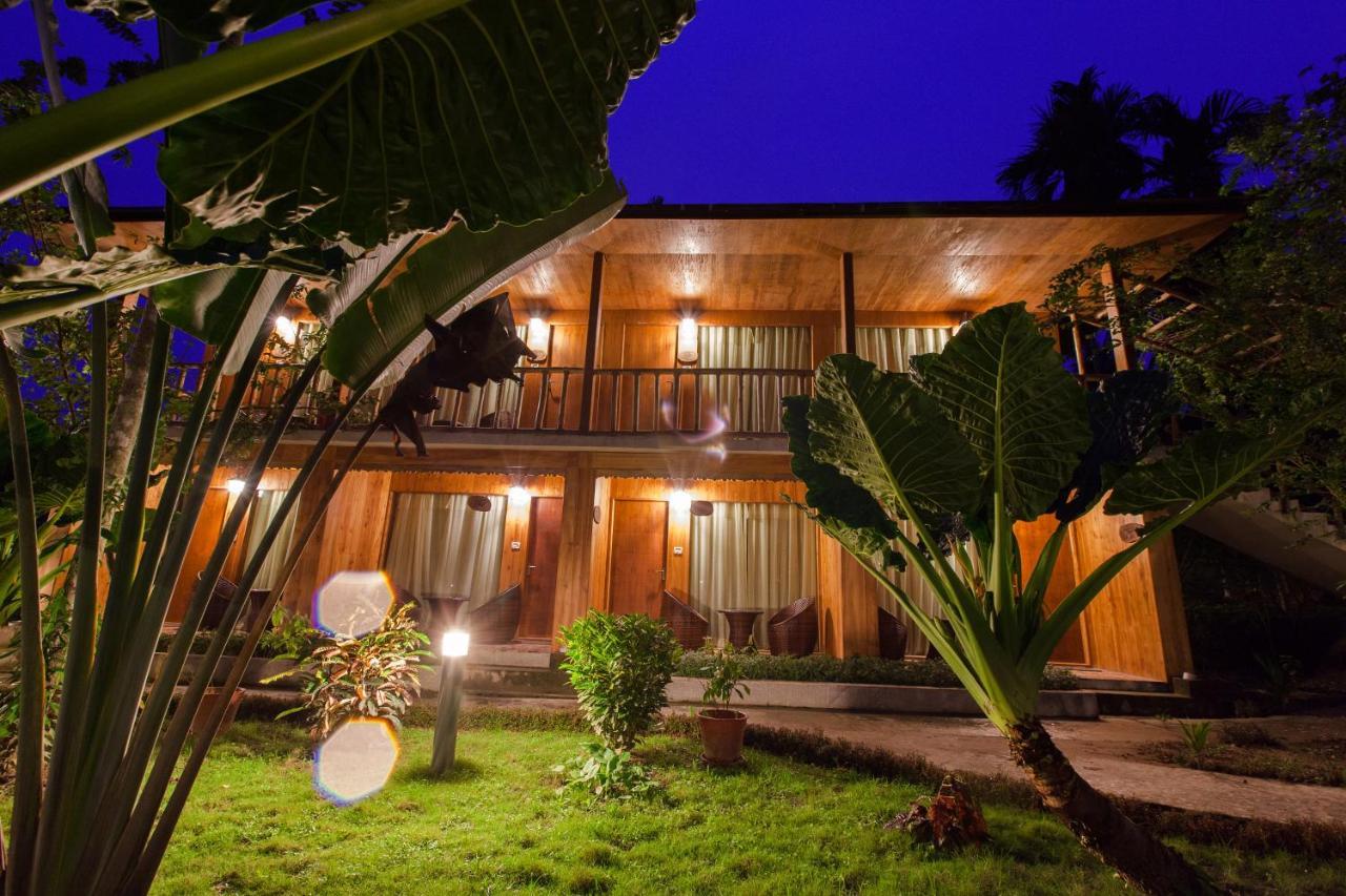 Tsg Blue Resort & Spa Radhanagar beach Екстер'єр фото
