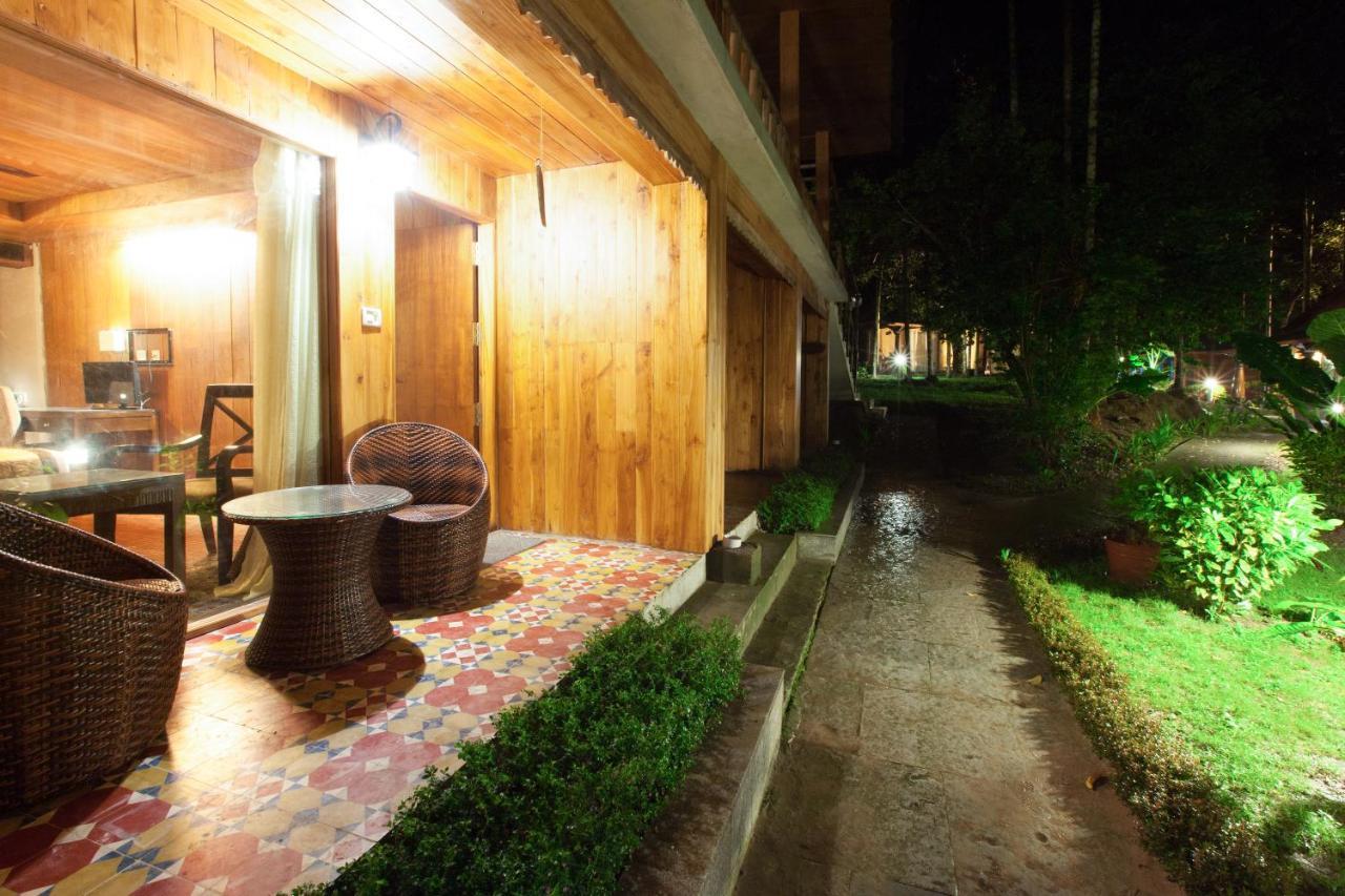 Tsg Blue Resort & Spa Radhanagar beach Екстер'єр фото